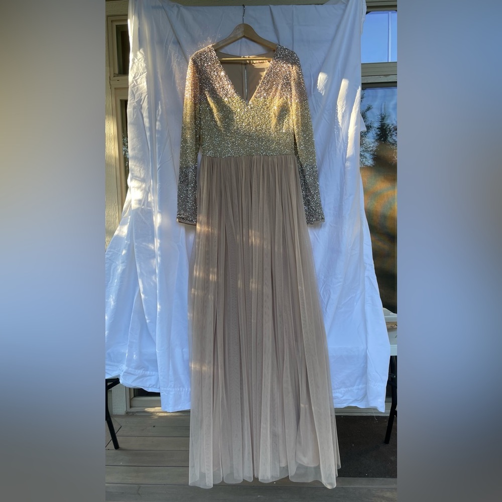 *NEW WITH TAGS* Maya Deluxe Tri-Color V-Neck Tulle Prom Dress (NWT)